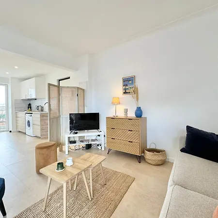 Apartment Tres Bel Confort A Juan Les Pins *