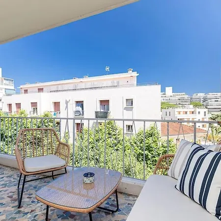 Tres Bel Confort A Juan Les Pins * Antibes